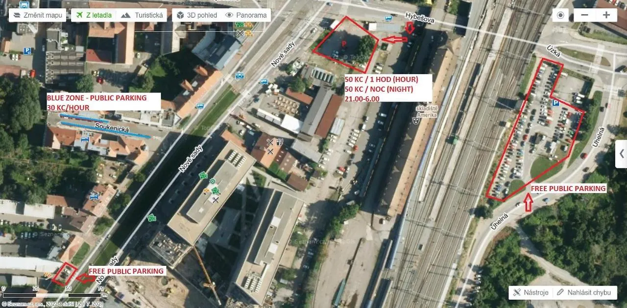 V Centru Mesta S Vyhledem Na Petra, A Parkovani Brno Apartament